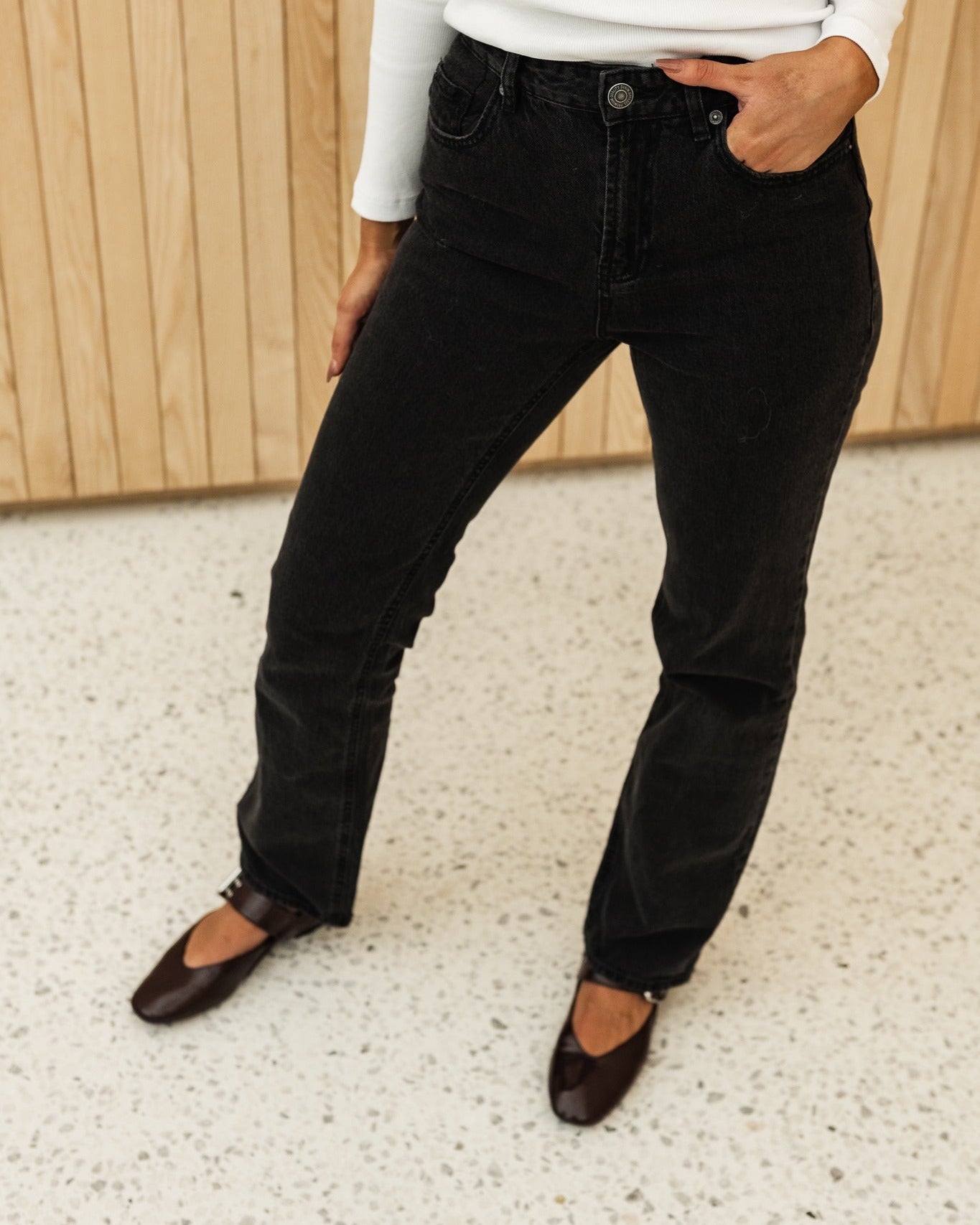 VMTESSA Straight Jeans - Black Denim